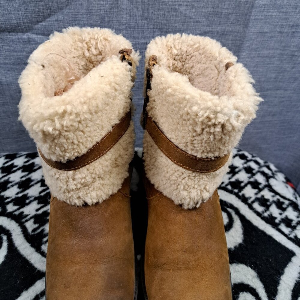%Size 7.5 UGG Women's Blayre II Boots Water-Resistant Medial Zipper D15 - Picture 13 of 14